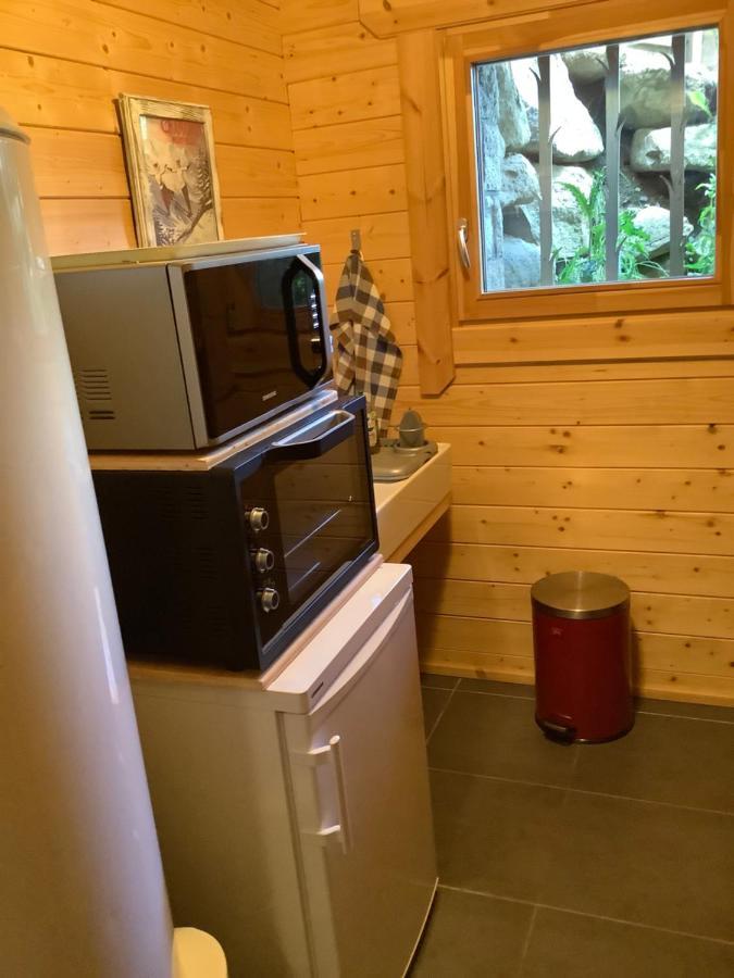 Appartement indépendant dans un beau chalet Egat Exterior foto